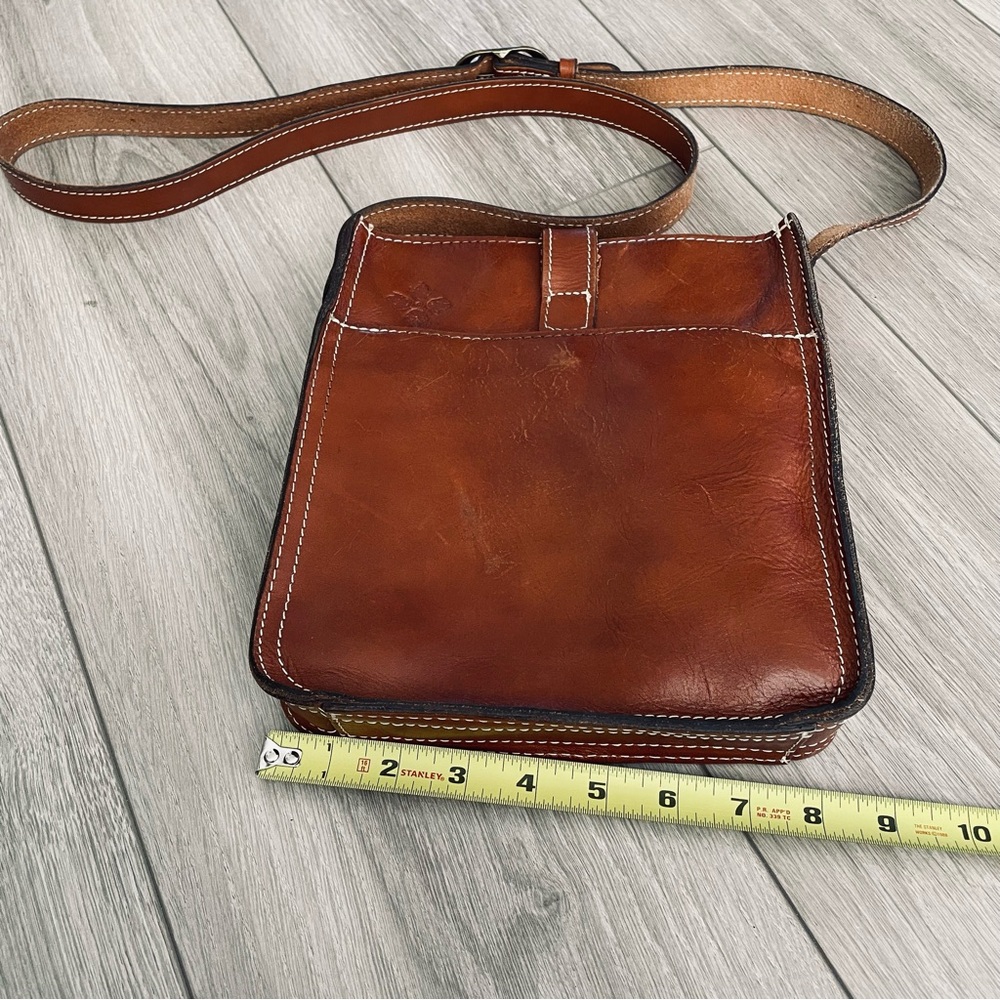 Patricia Nash Venezia Smooth Heritage Brown Leather Pouch Crossbody Bag - Picture 9 of 12